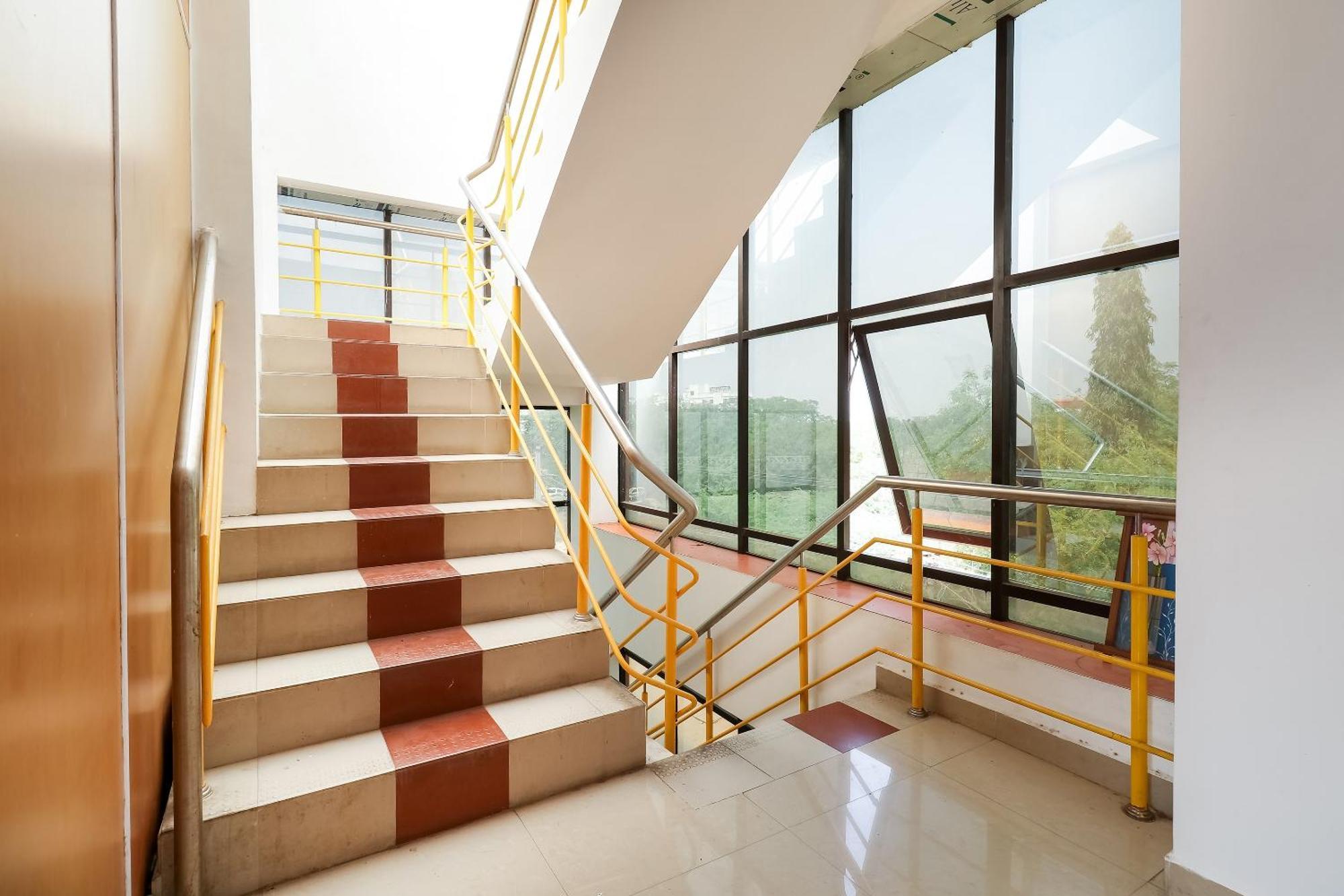 Super Hotel O Rj Tower Tallākulam Екстериор снимка